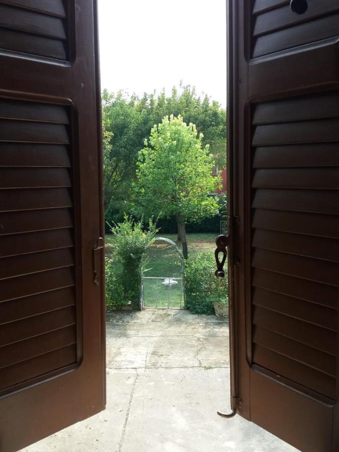 B&B Il Ponticello Gualtieri Екстер'єр фото