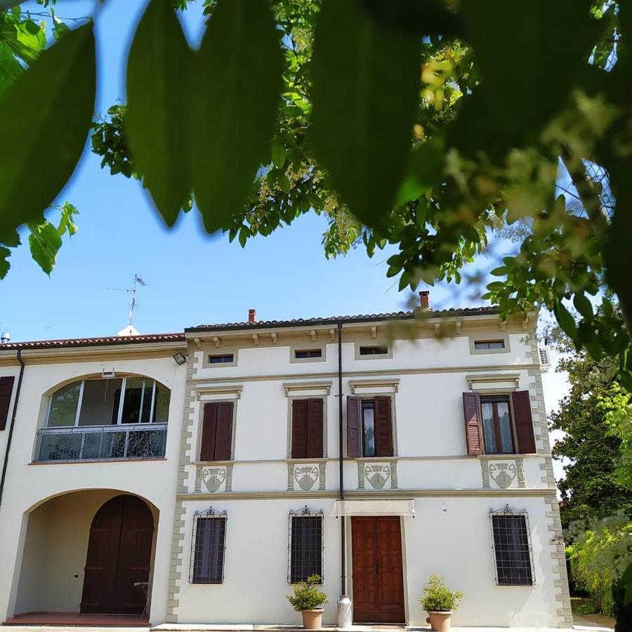 B&B Il Ponticello Gualtieri Екстер'єр фото