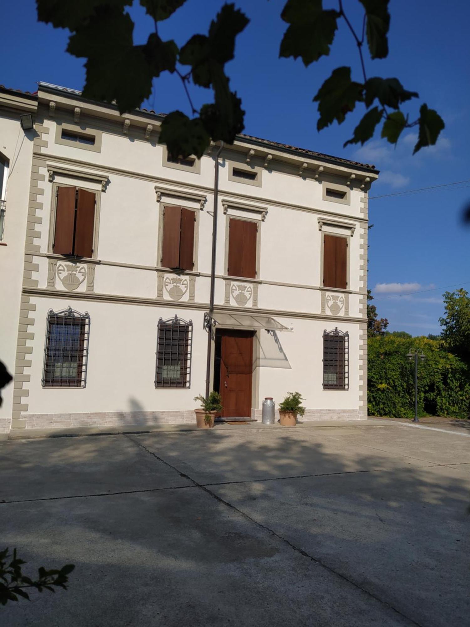 B&B Il Ponticello Gualtieri Екстер'єр фото